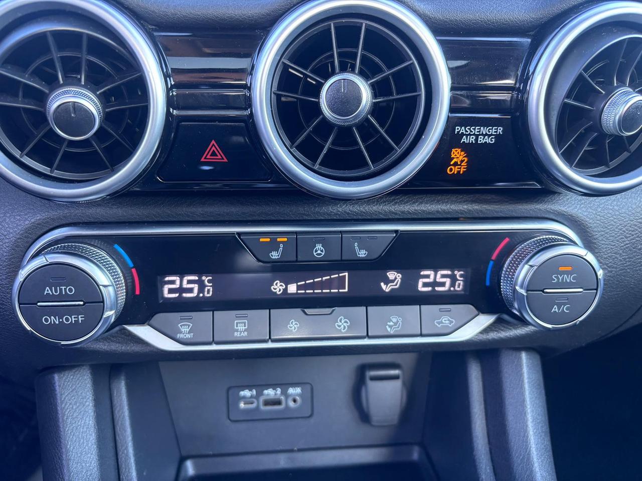 2024 Nissan Sentra SR Photo