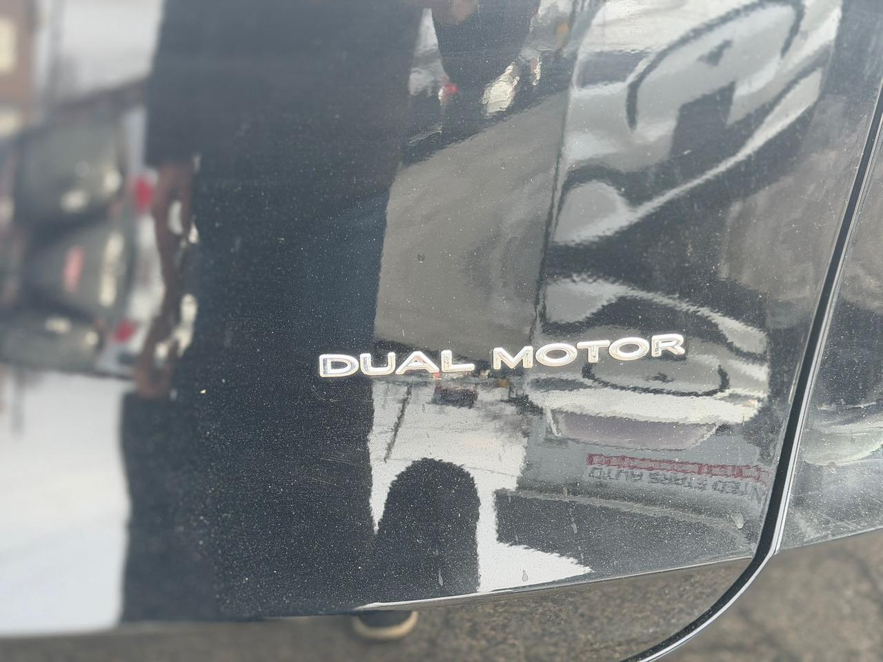 2020 Tesla Model Y LONG RANGE Photo