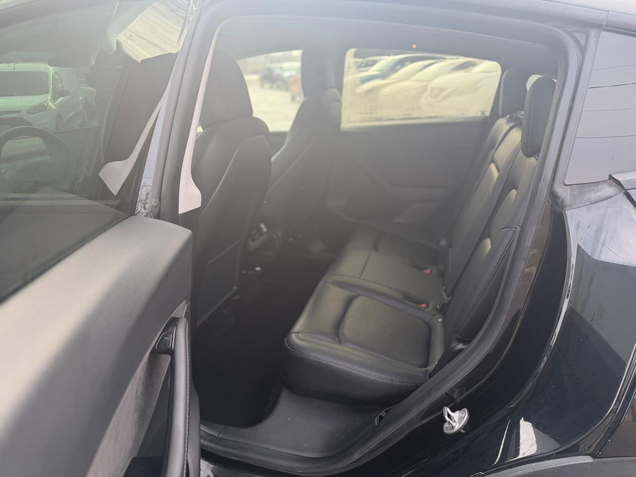 2020 Tesla Model Y LONG RANGE Photo