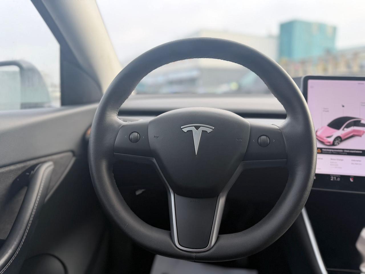 2020 Tesla Model Y LONG RANGE Photo