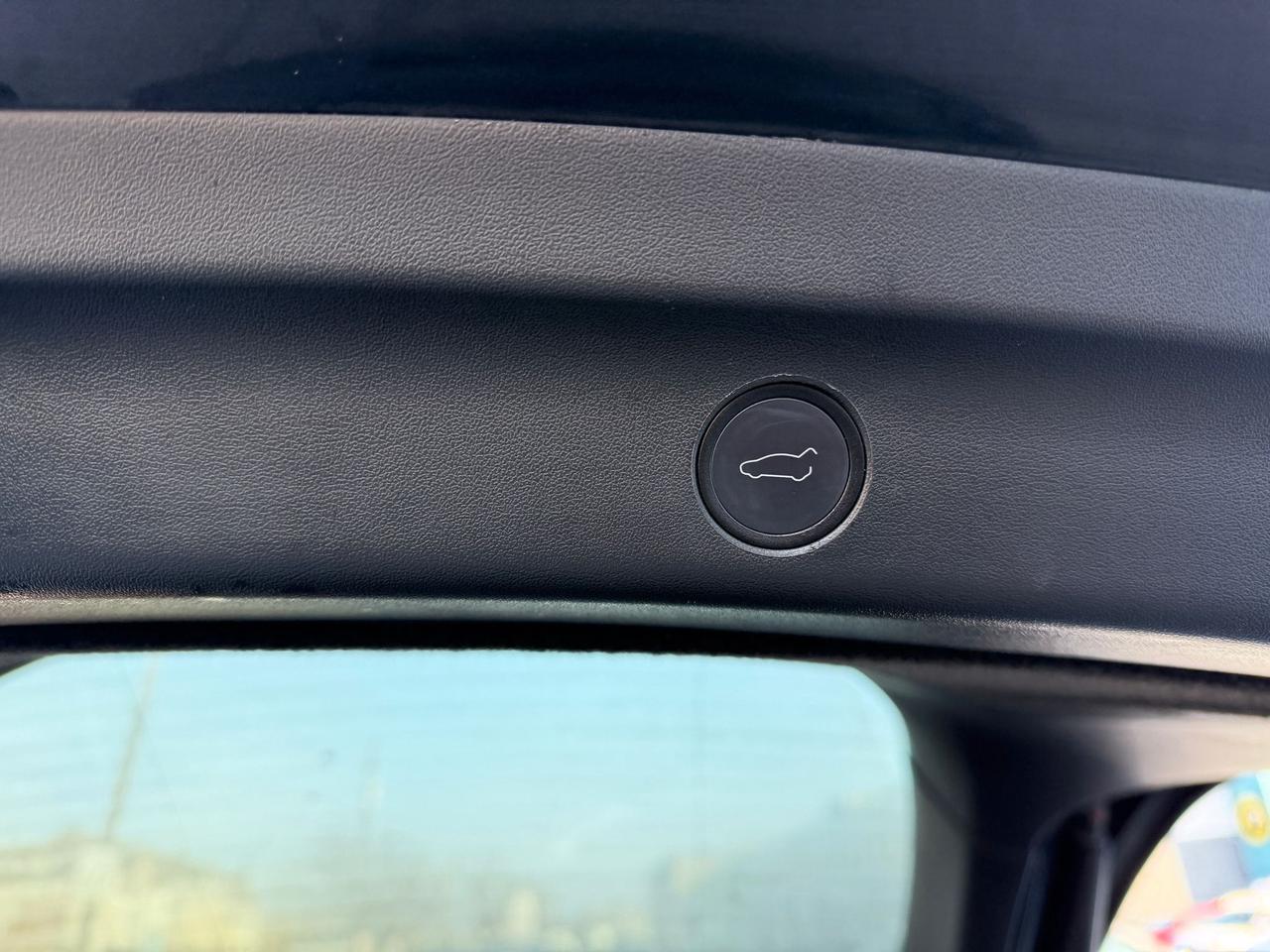 2020 Tesla Model Y LONG RANGE Photo