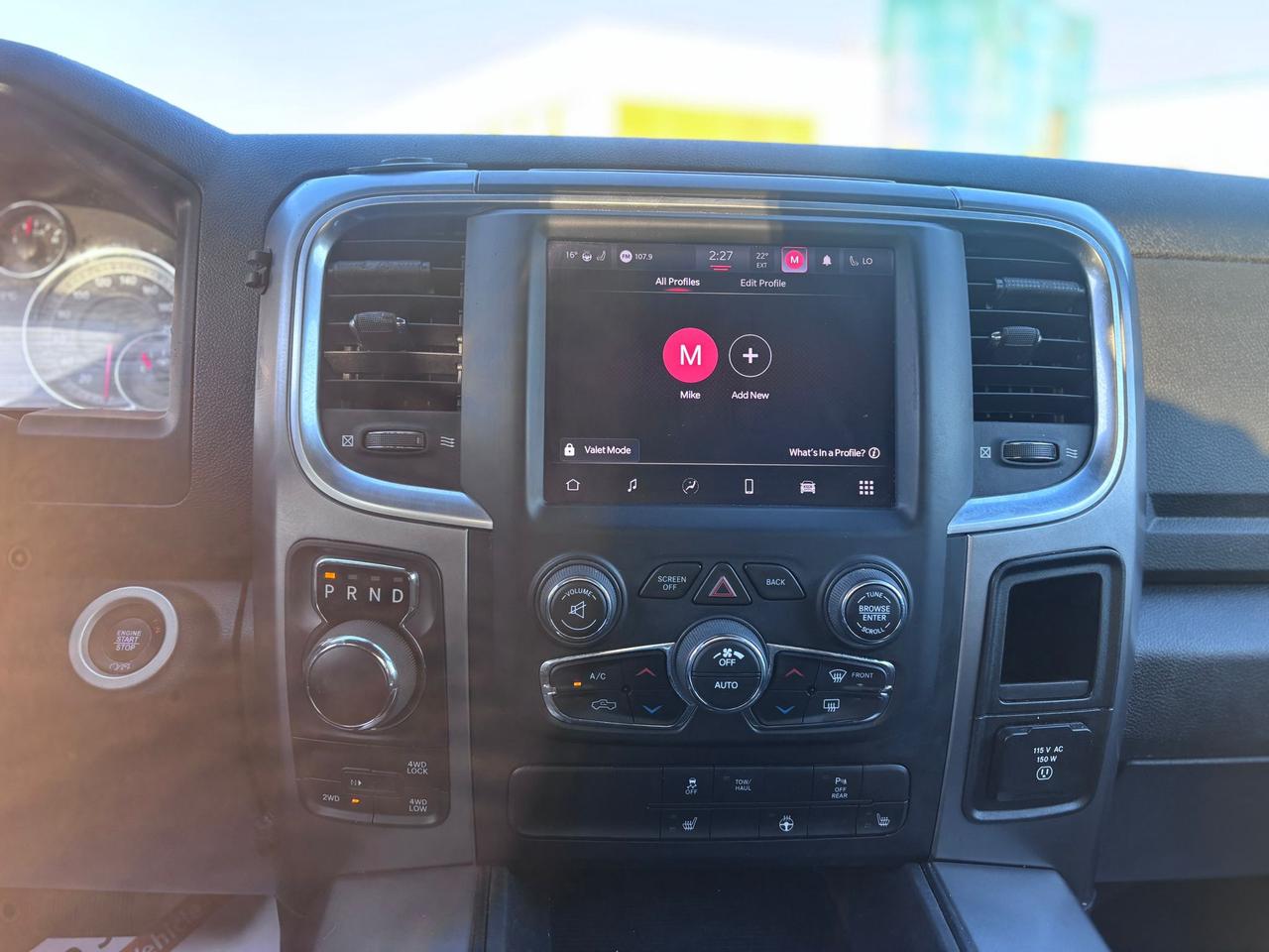 2022 RAM 1500 Classic TRADESMAN Photo