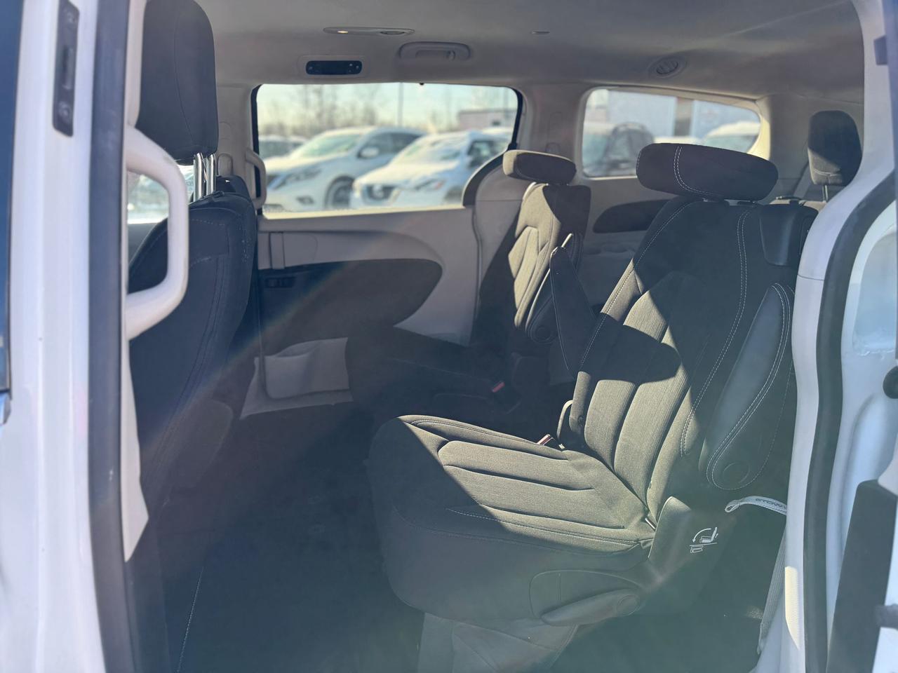 2023 Chrysler Grand Caravan SXT Photo