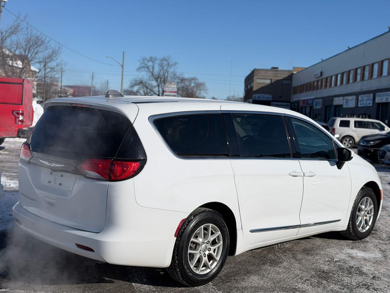 2023 Chrysler Grand Caravan SXT Photo