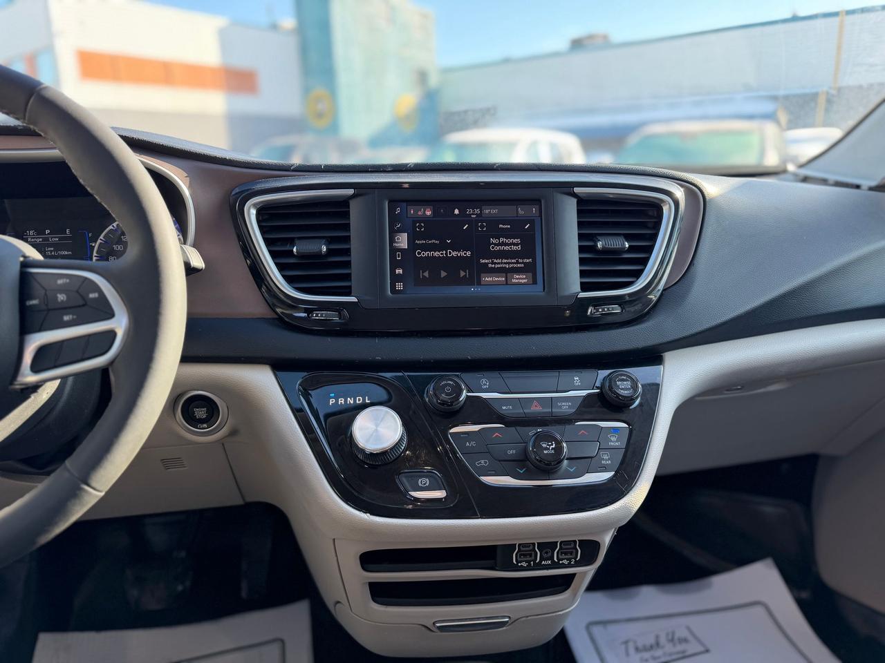 2023 Chrysler Grand Caravan SXT Photo