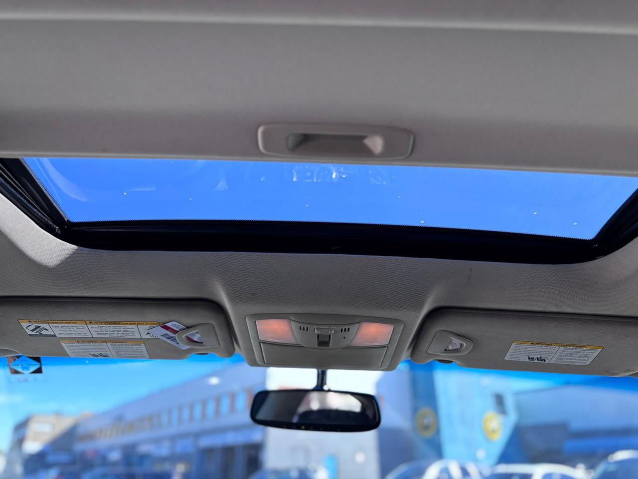 2015 Infiniti QX70 Base Photo