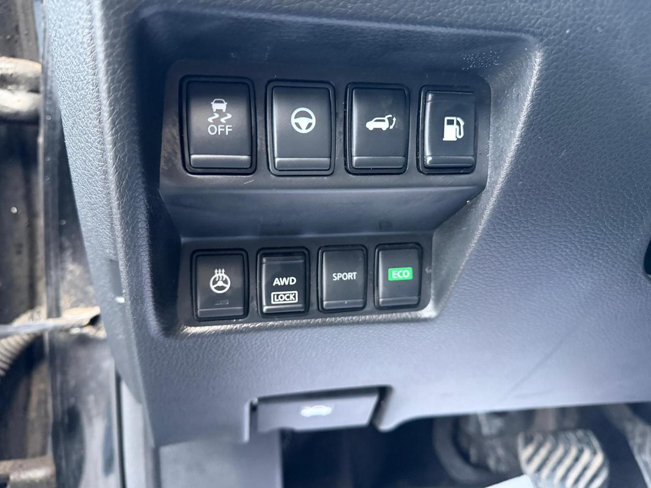 2019 Nissan Rogue SL Photo