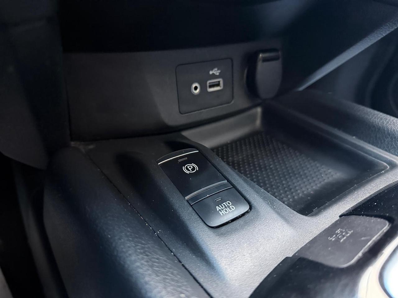 2019 Nissan Rogue SL Photo