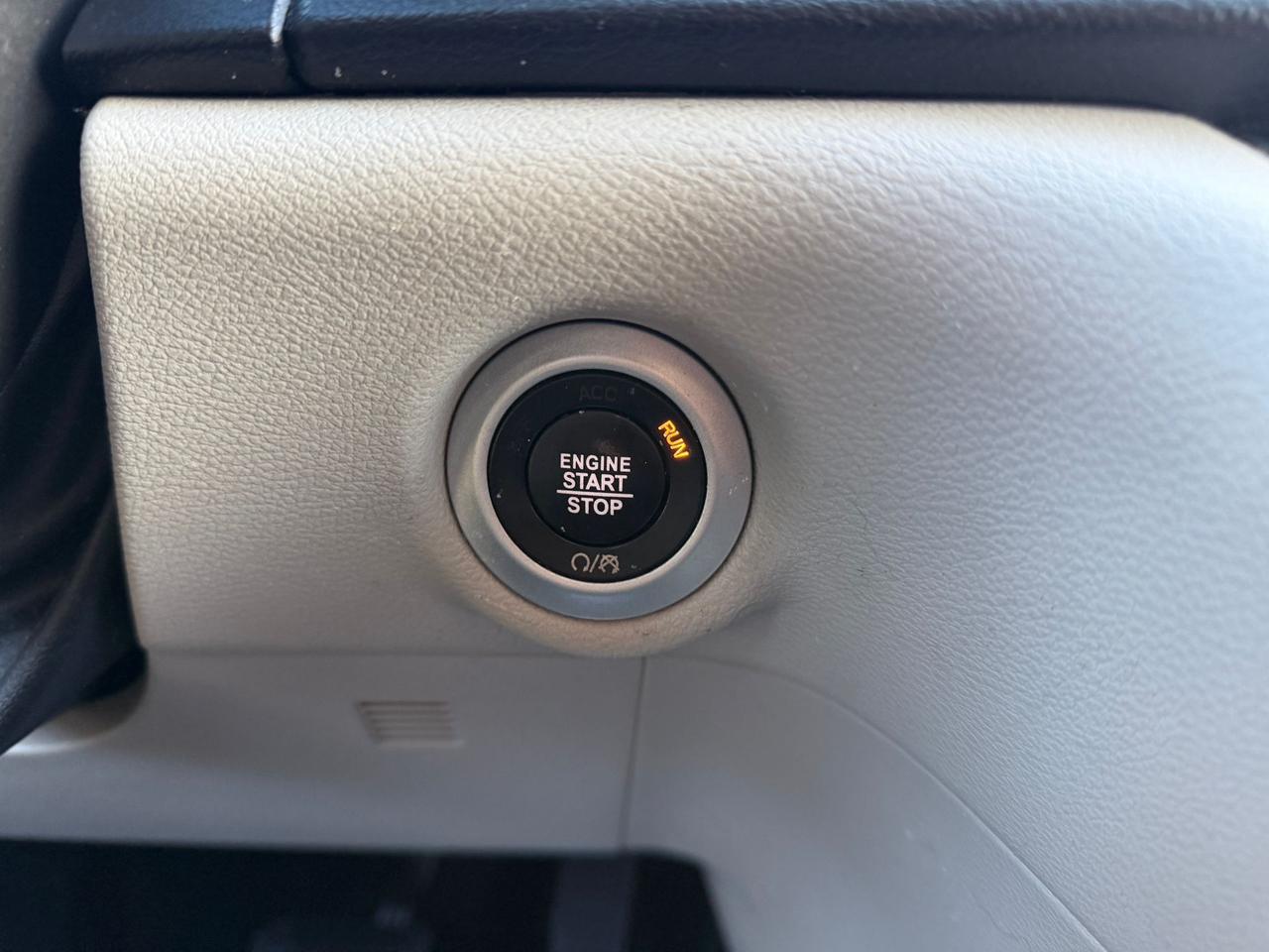 2021 Chrysler Grand Caravan SXT Photo