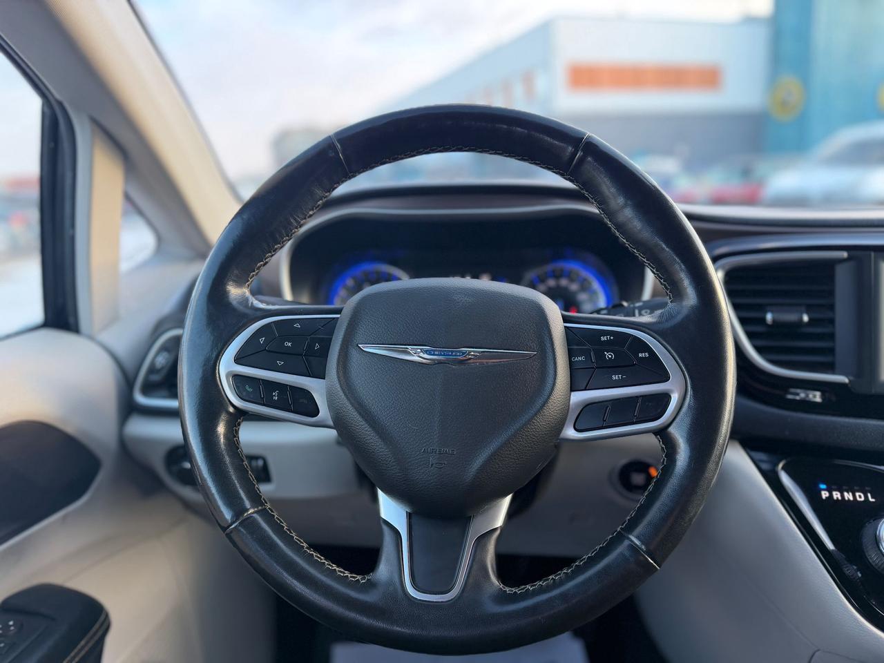 2021 Chrysler Grand Caravan SXT Photo