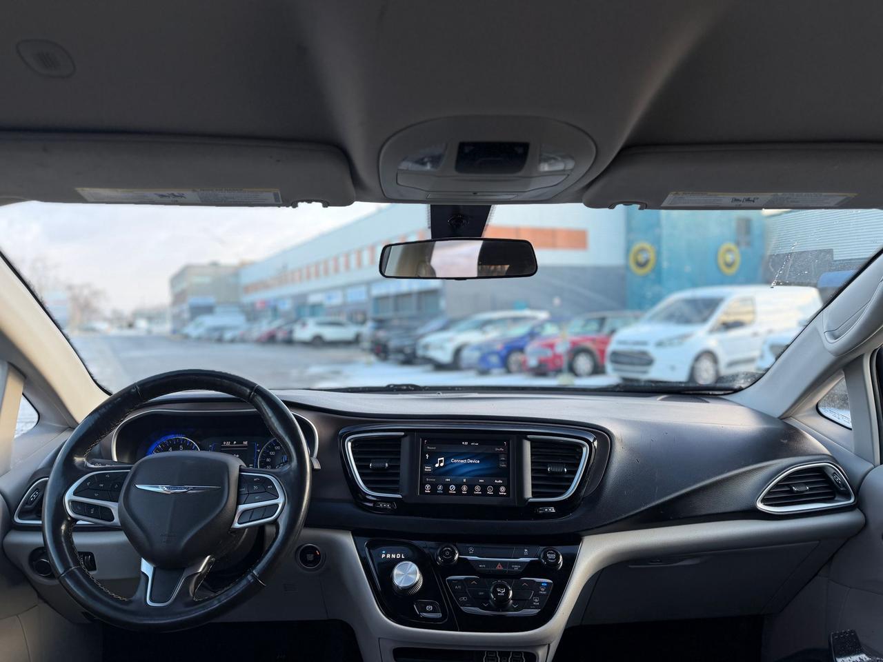 2021 Chrysler Grand Caravan SXT Photo