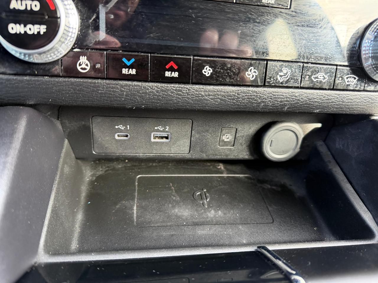 2025 Mitsubishi Outlander SE Photo