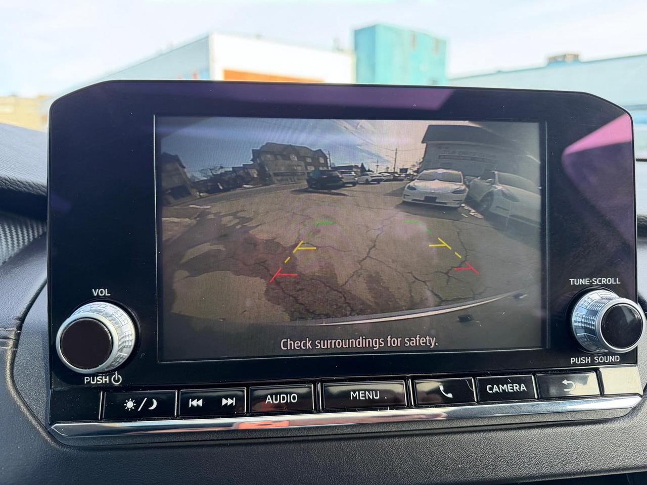 2025 Mitsubishi Outlander SE Photo