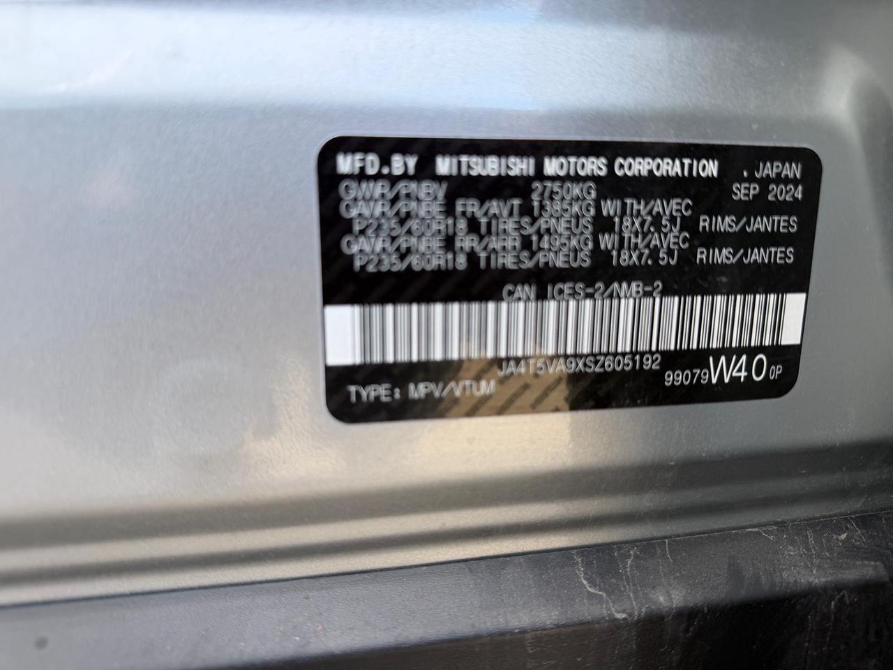 2025 Mitsubishi Outlander SE Photo