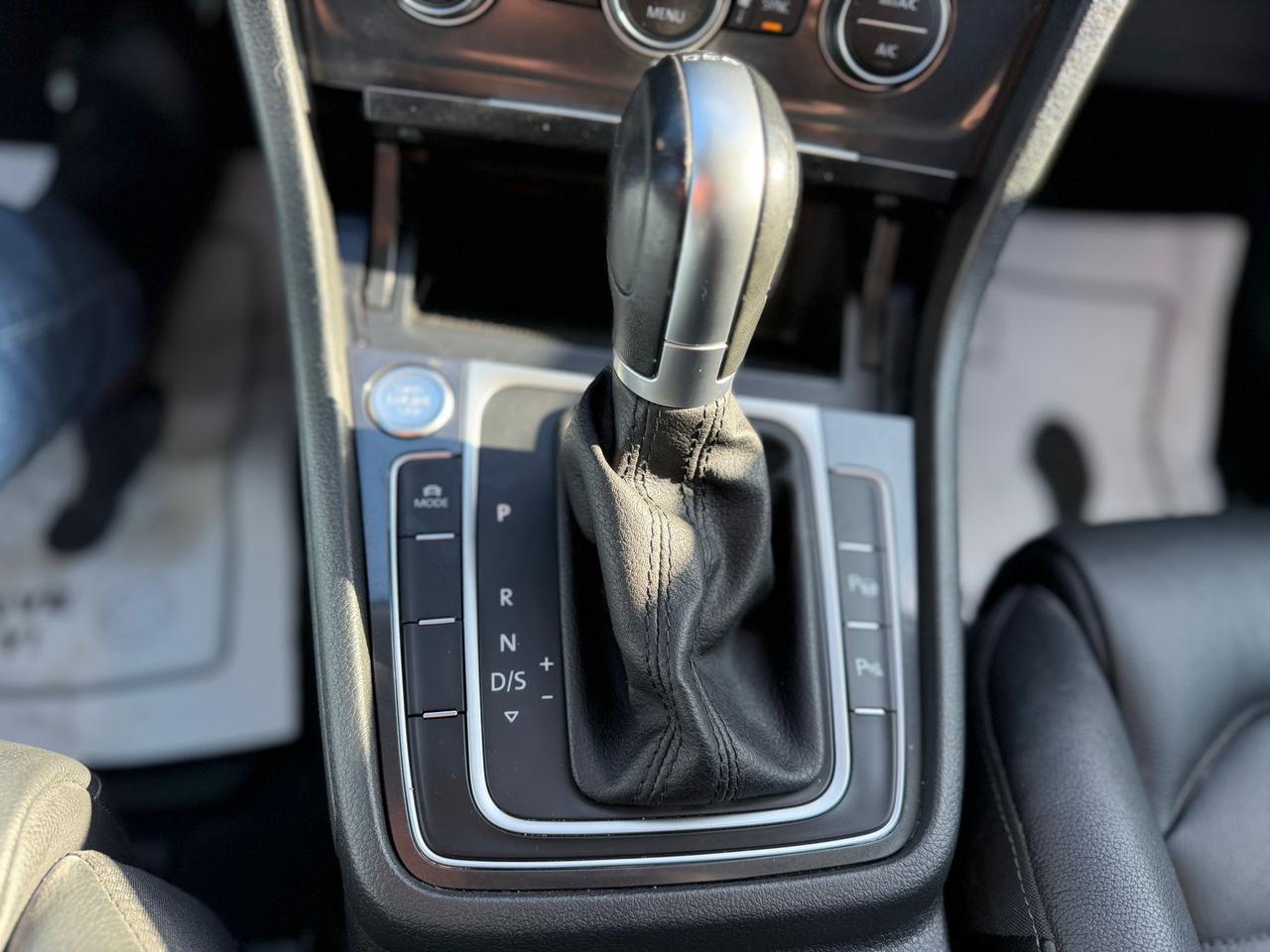 2019 Volkswagen Golf Alltrack TSI SE Photo