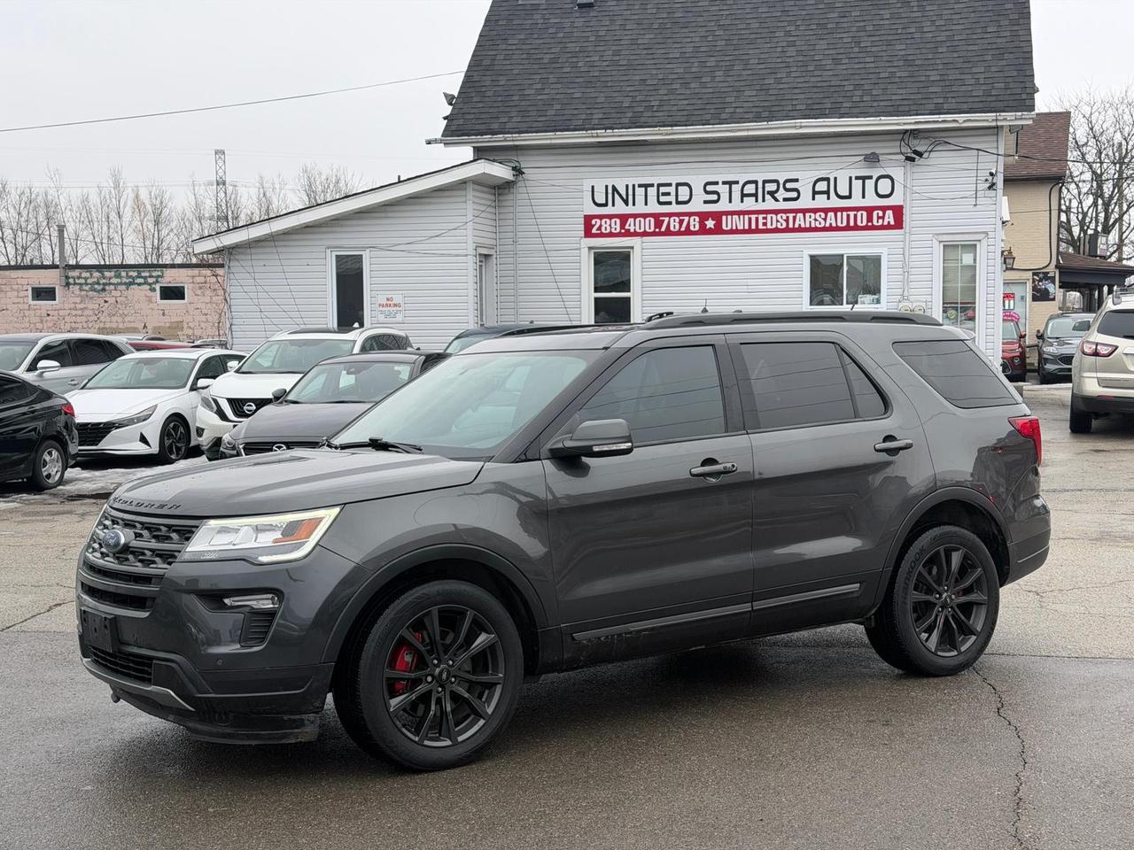 2018 Ford Explorer XLT Photo0