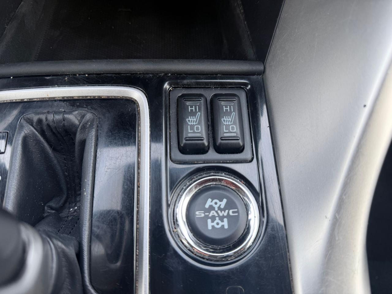 2022 Mitsubishi Eclipse Cross ES Photo