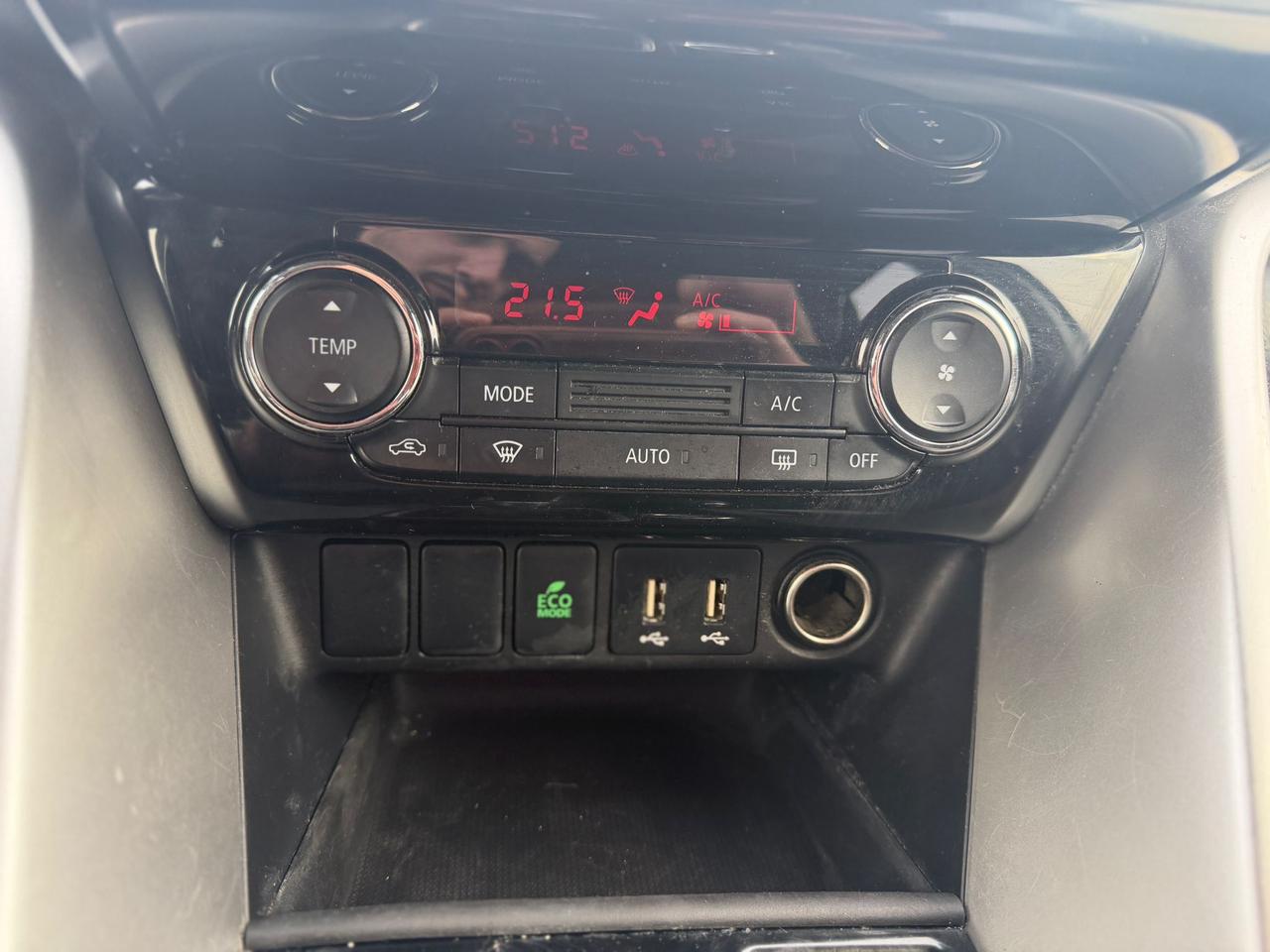 2022 Mitsubishi Eclipse Cross ES Photo