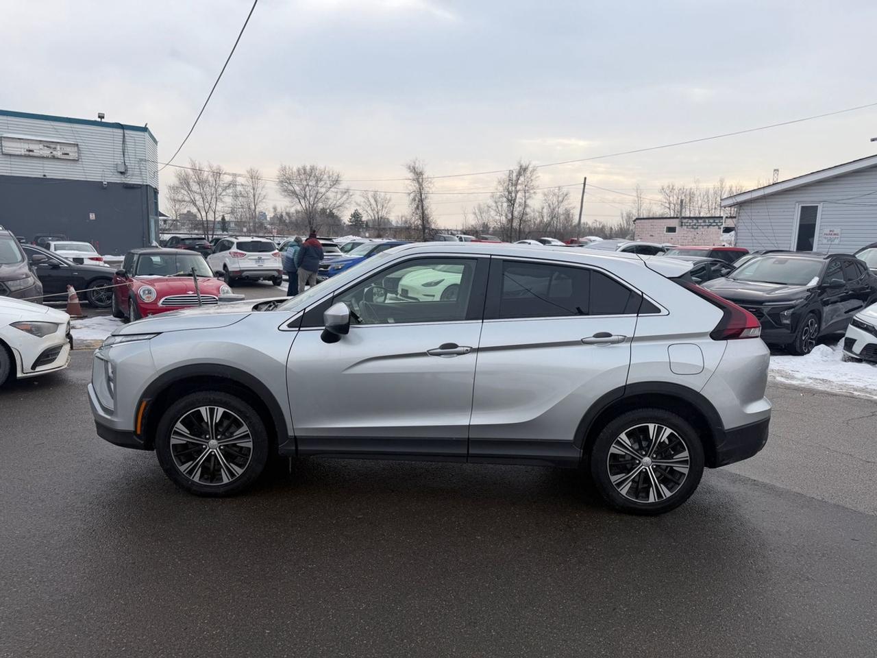 2022 Mitsubishi Eclipse Cross ES Photo