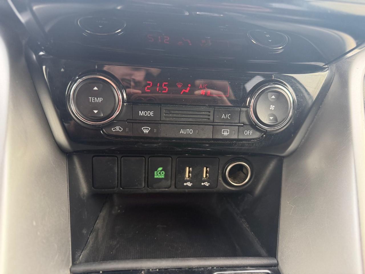 2022 Mitsubishi Eclipse Cross ES Photo