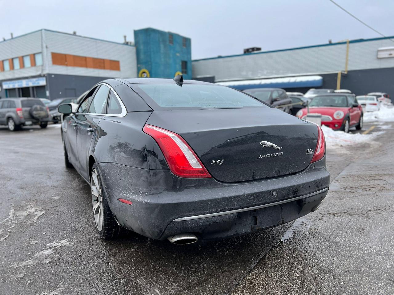 2017 Jaguar XJ XJL PORTFOLIO Photo