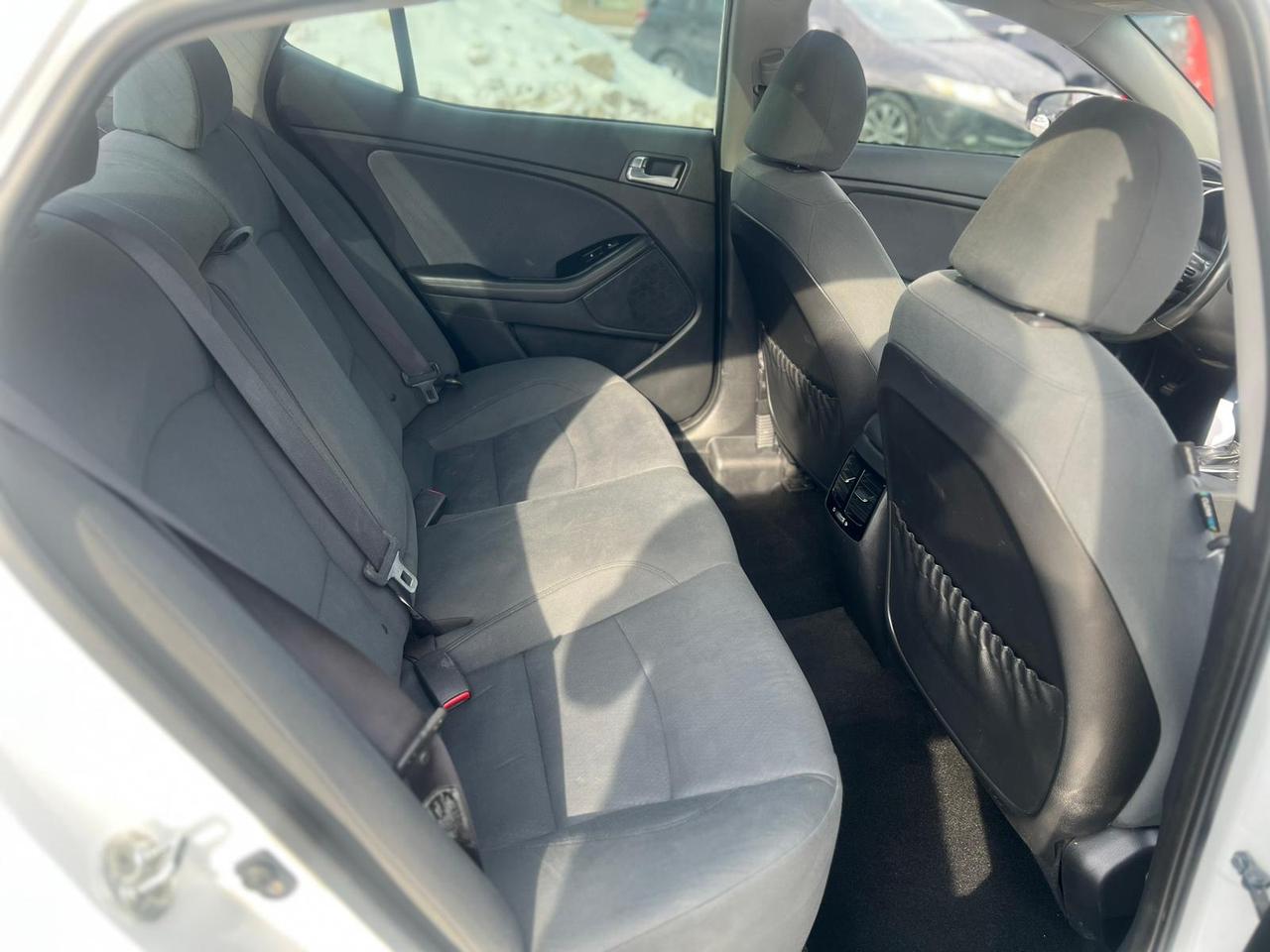 2015 Kia Optima Hybrid EX Photo