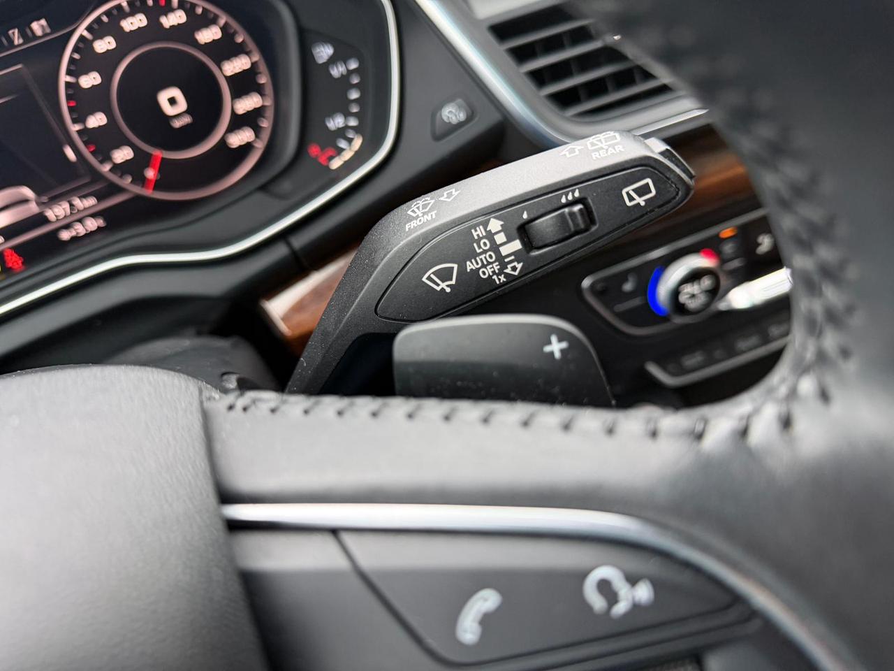 2018 Audi Q5 Technik Photo