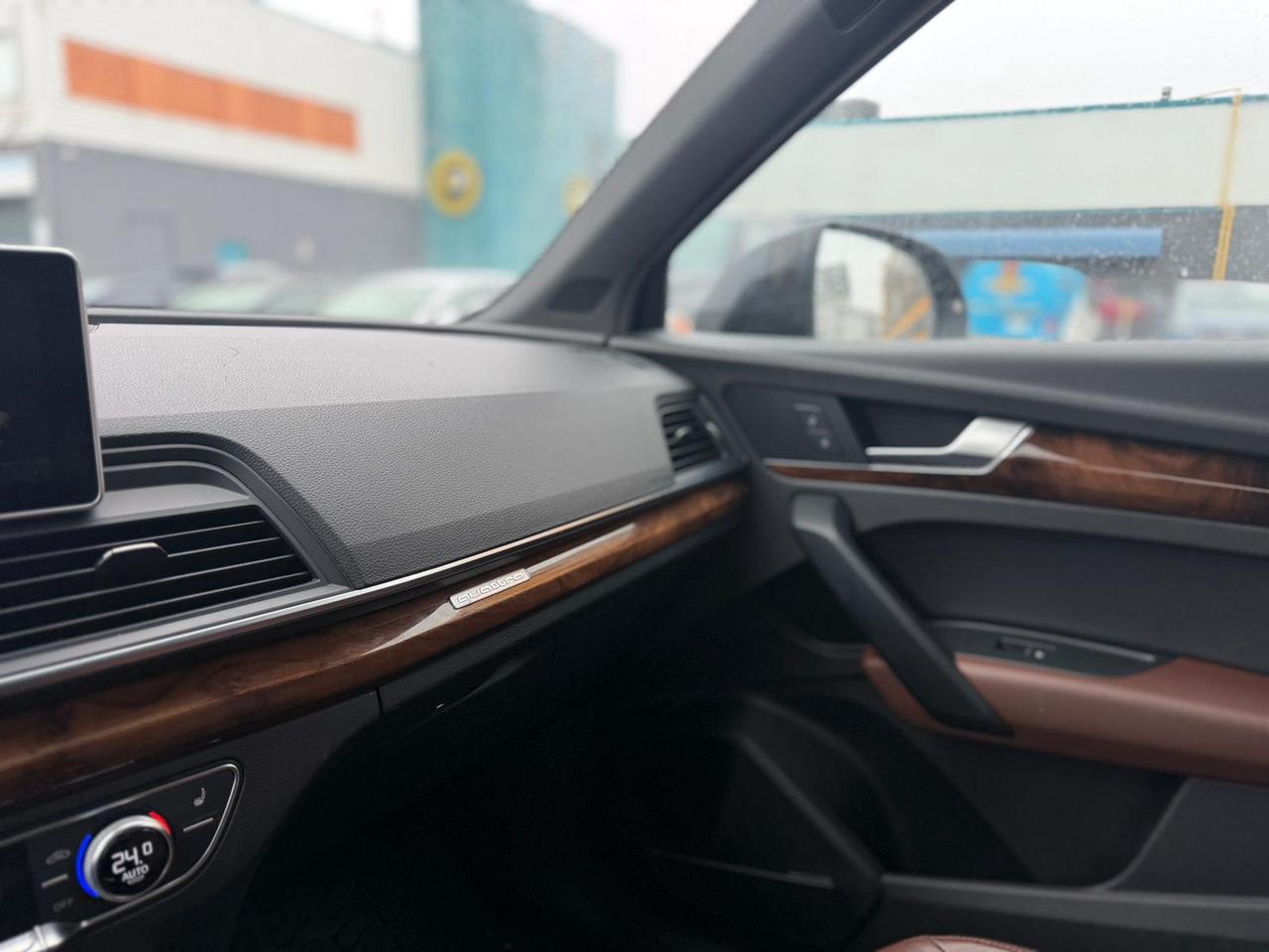 2018 Audi Q5 Technik Photo