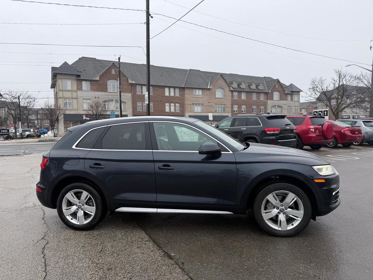 2018 Audi Q5 Technik Photo3
