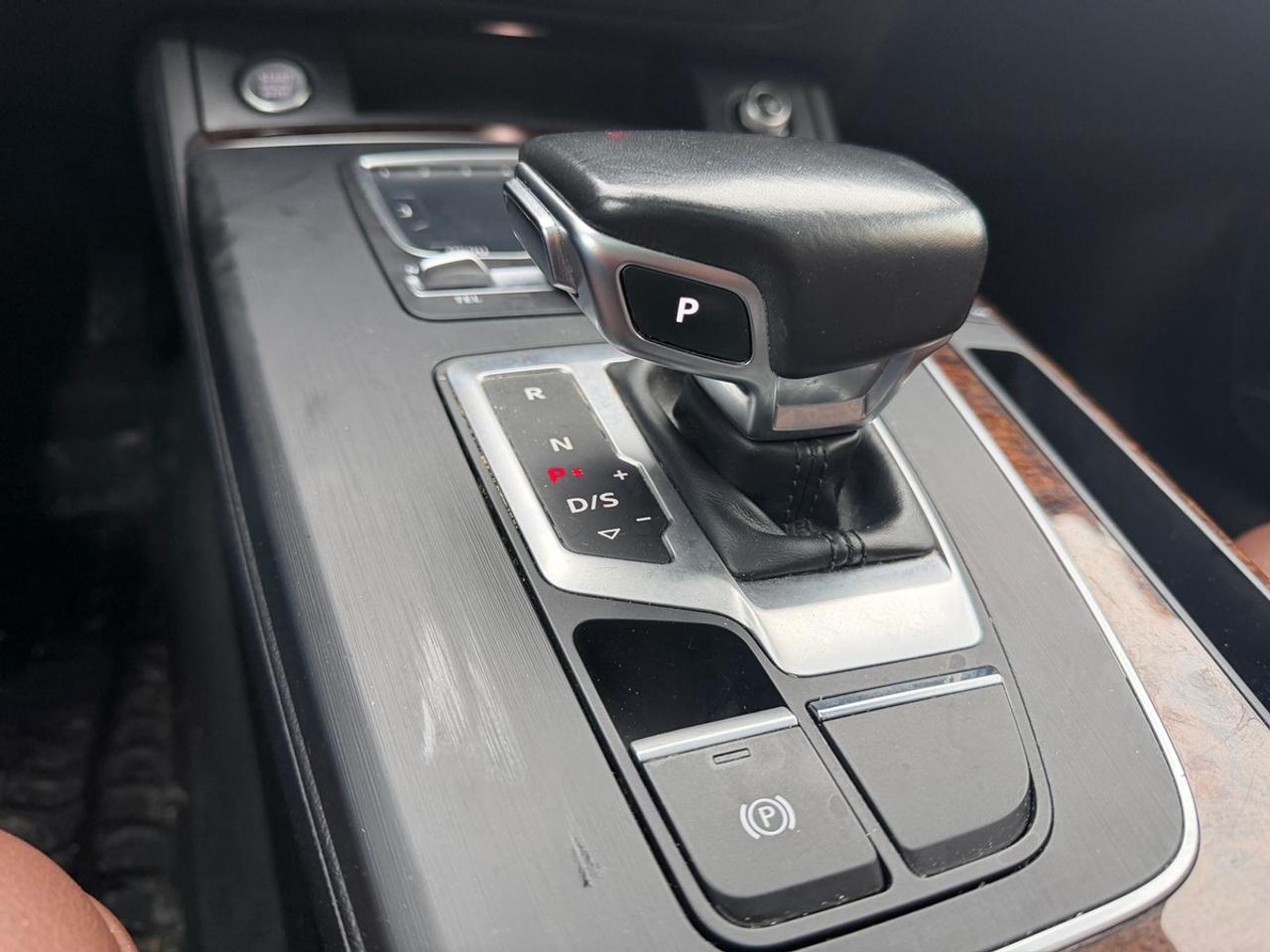 2018 Audi Q5 Technik Photo