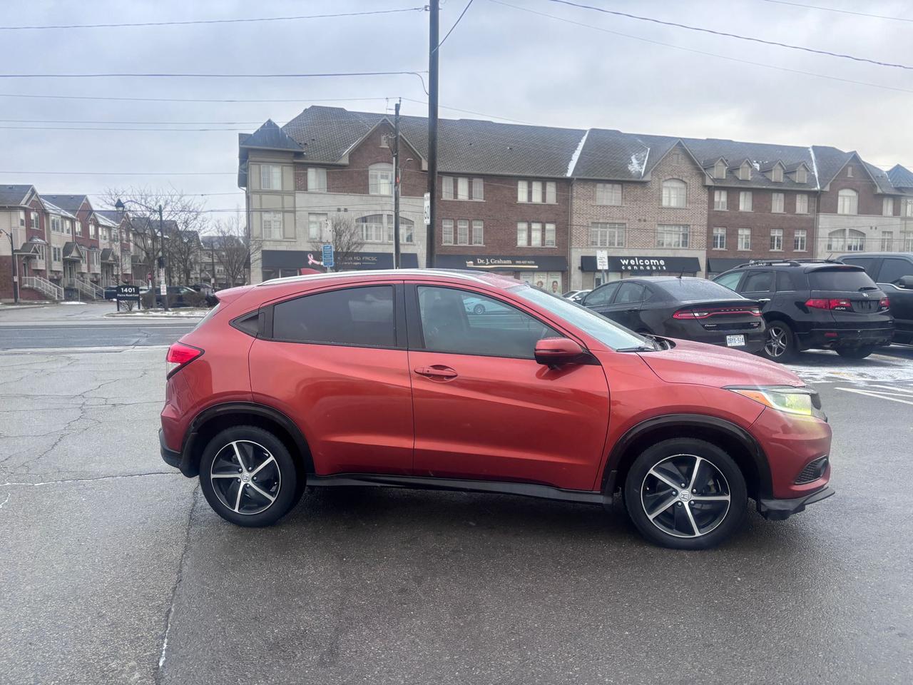 2019 Honda HR-V Sport Photo2