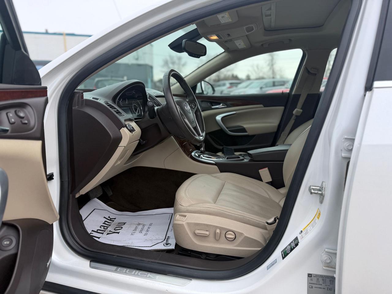 2016 Buick Regal Premium II Photo