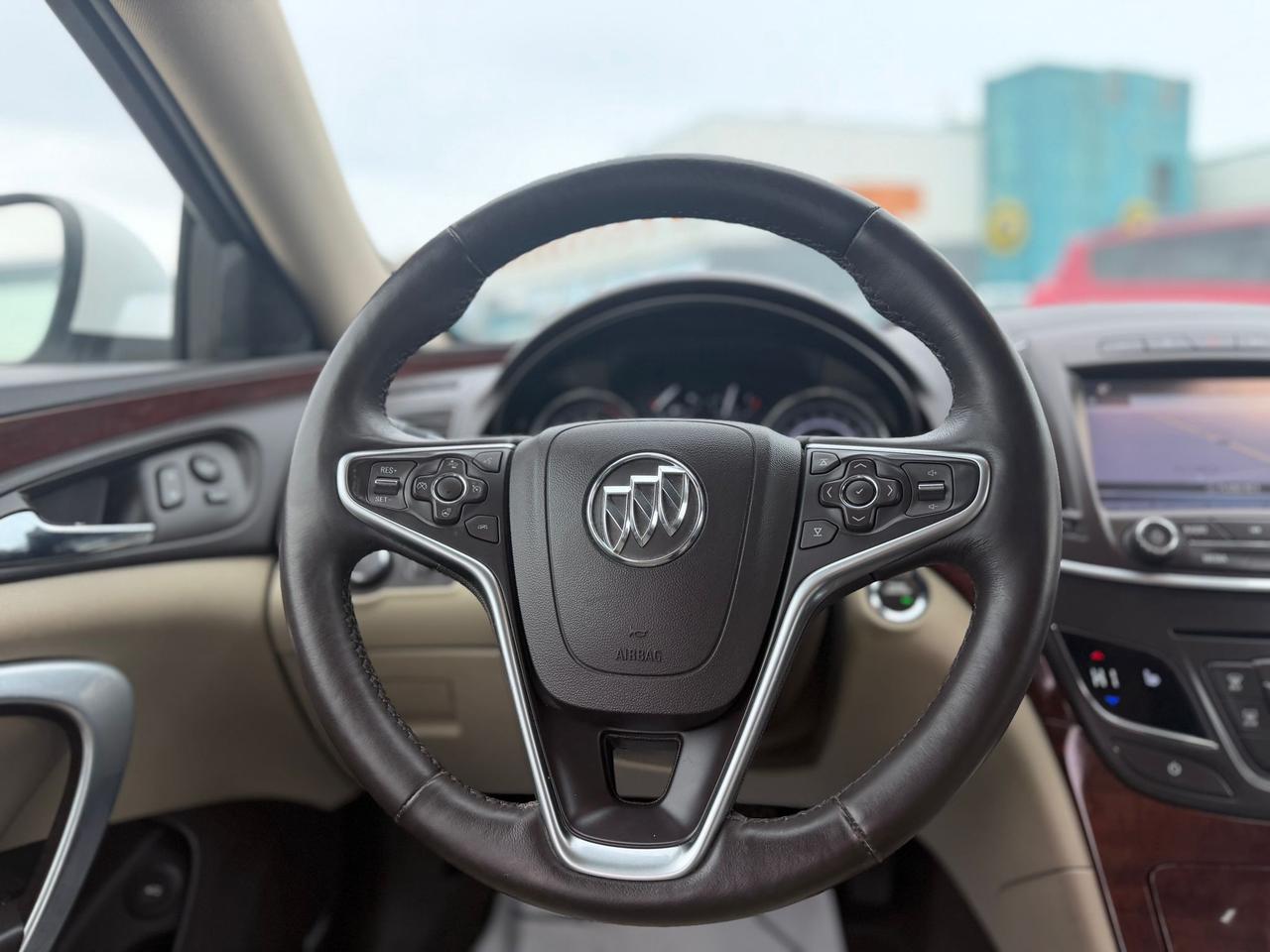 2016 Buick Regal Premium II Photo