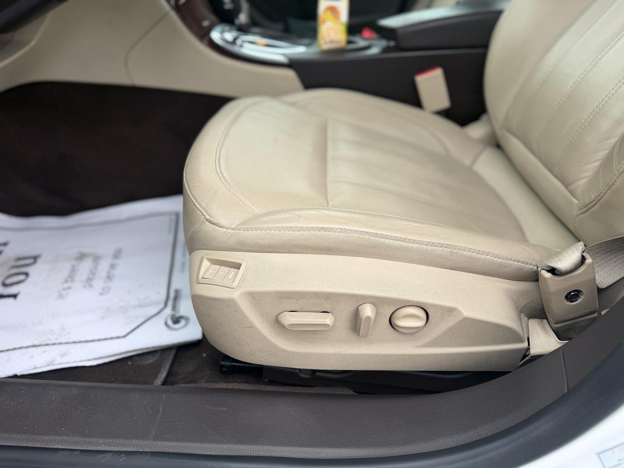 2016 Buick Regal Premium II Photo