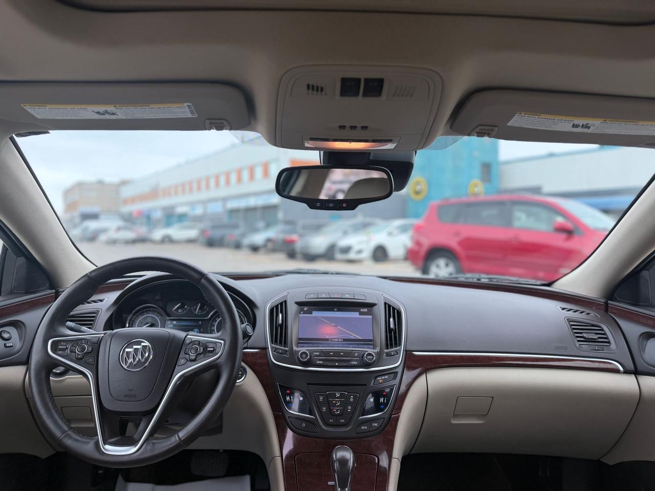 2016 Buick Regal Premium II Photo