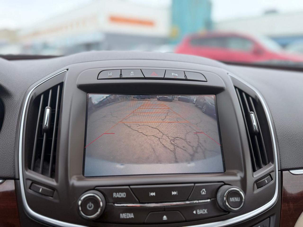 2016 Buick Regal Premium II Photo