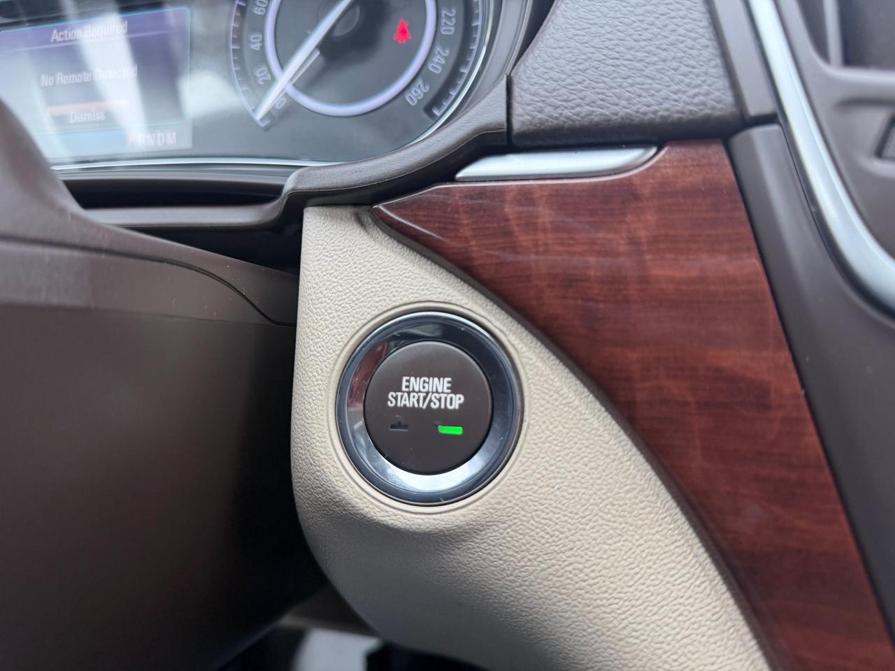 2016 Buick Regal Premium II Photo