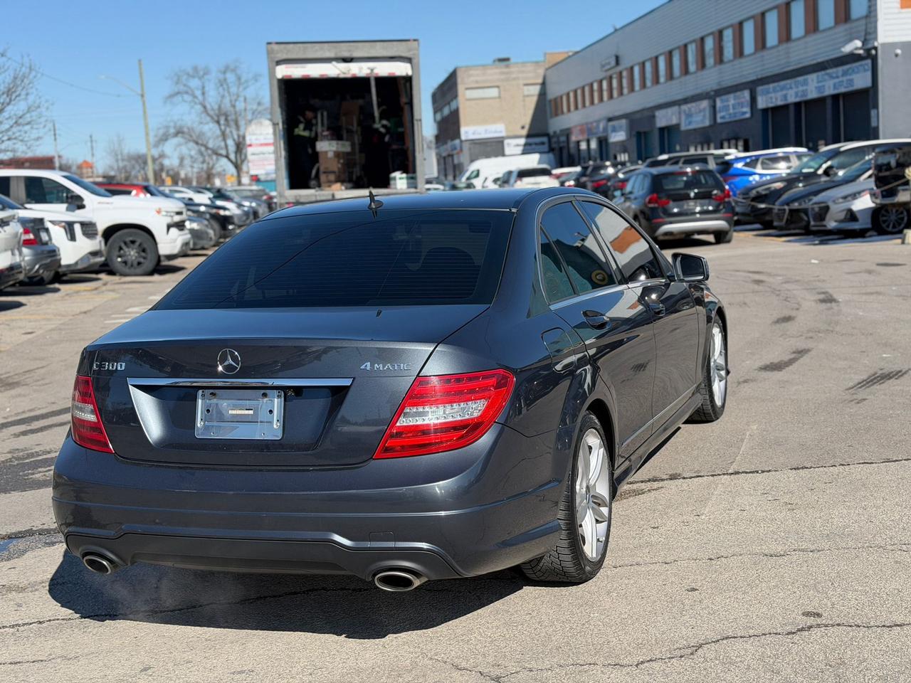 2014 Mercedes-Benz C-Class C300  Sport Photo