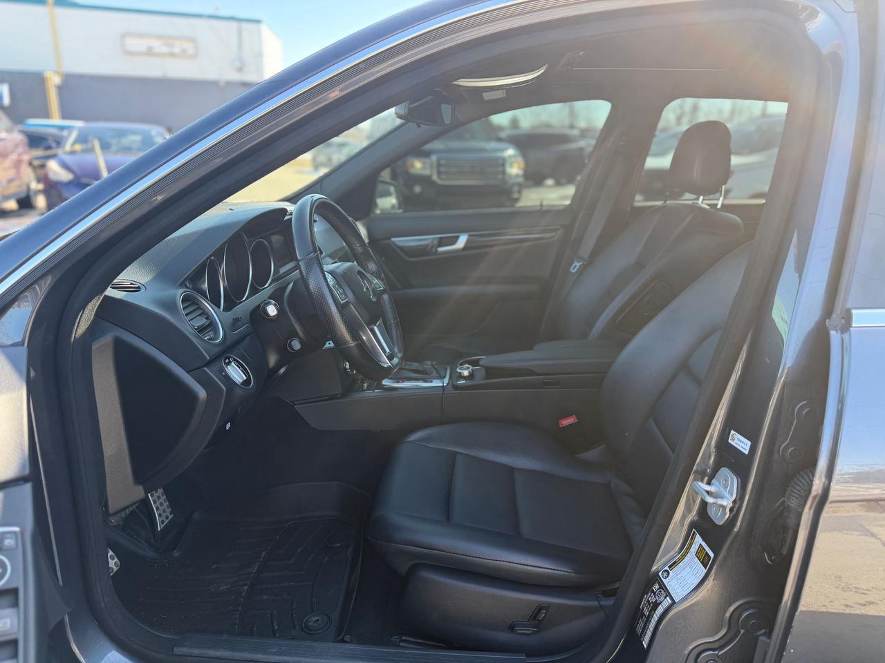 2014 Mercedes-Benz C-Class C300  Sport Photo