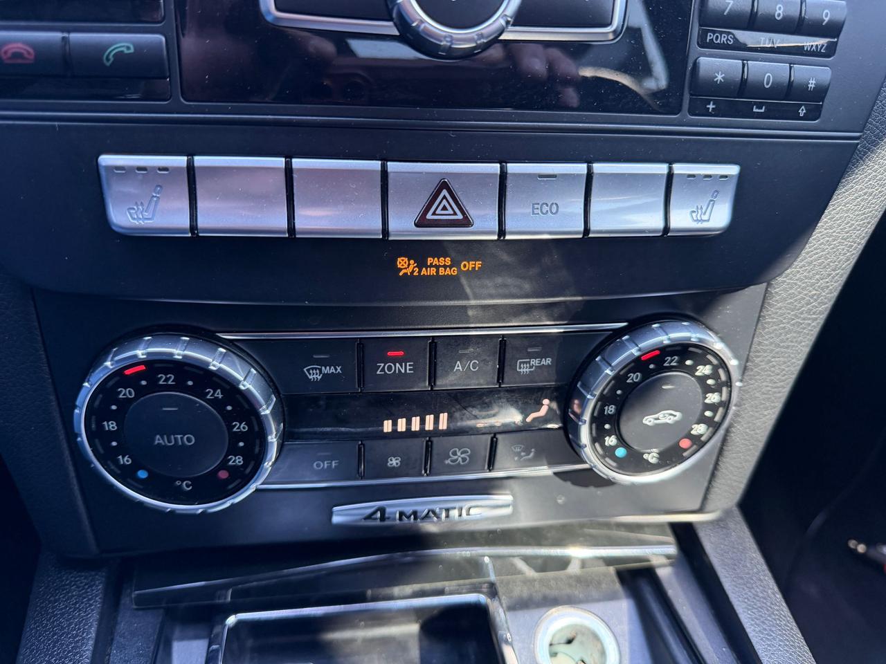 2014 Mercedes-Benz C-Class C300  Sport Photo