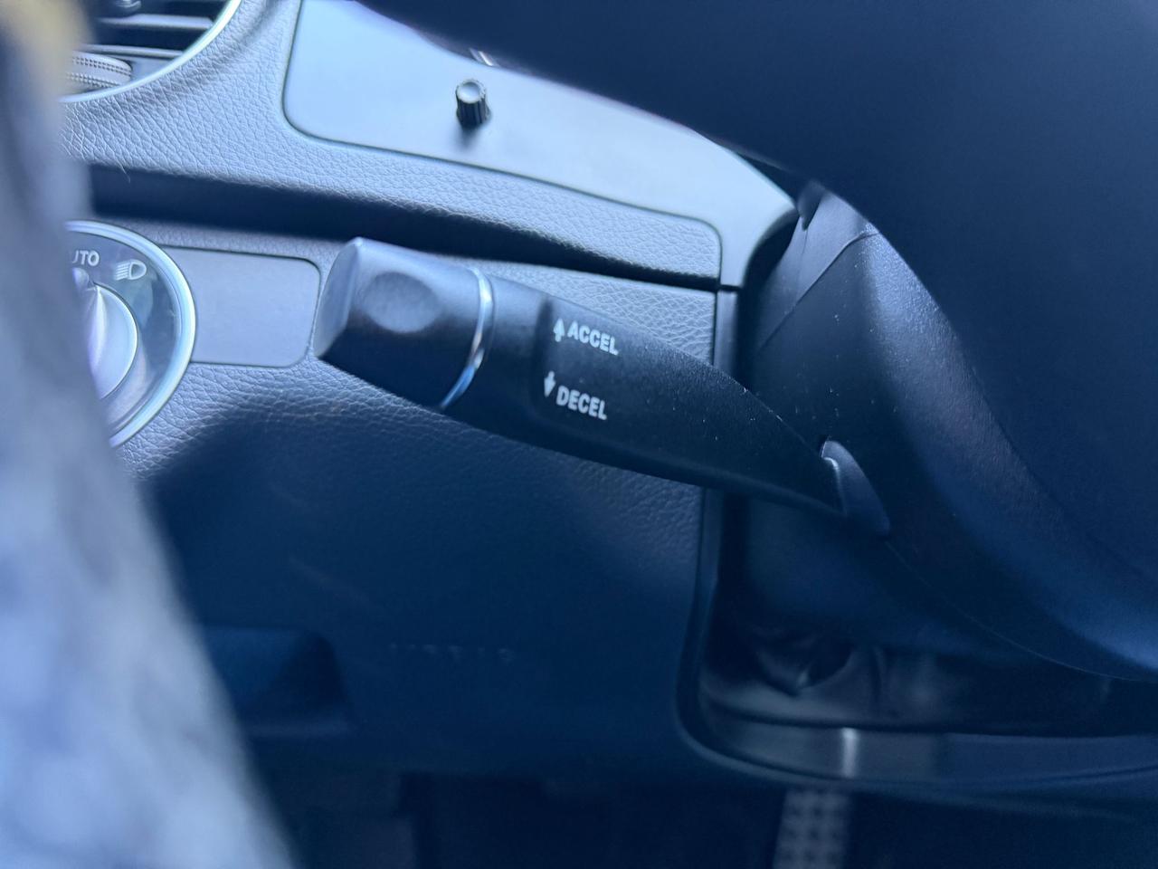 2014 Mercedes-Benz C-Class C300  Sport Photo