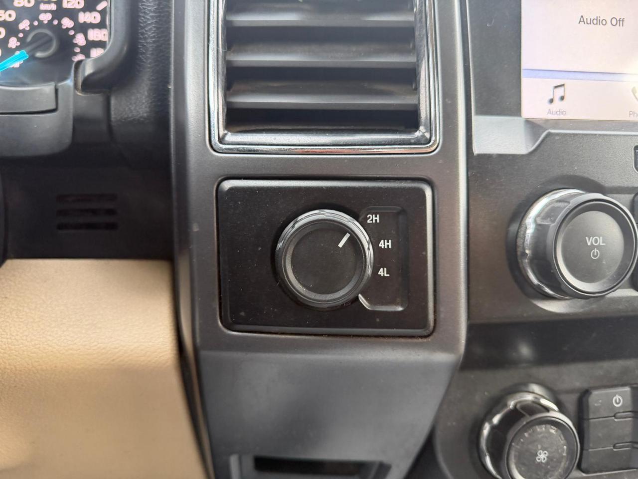 2019 Ford F-150 XLT Photo