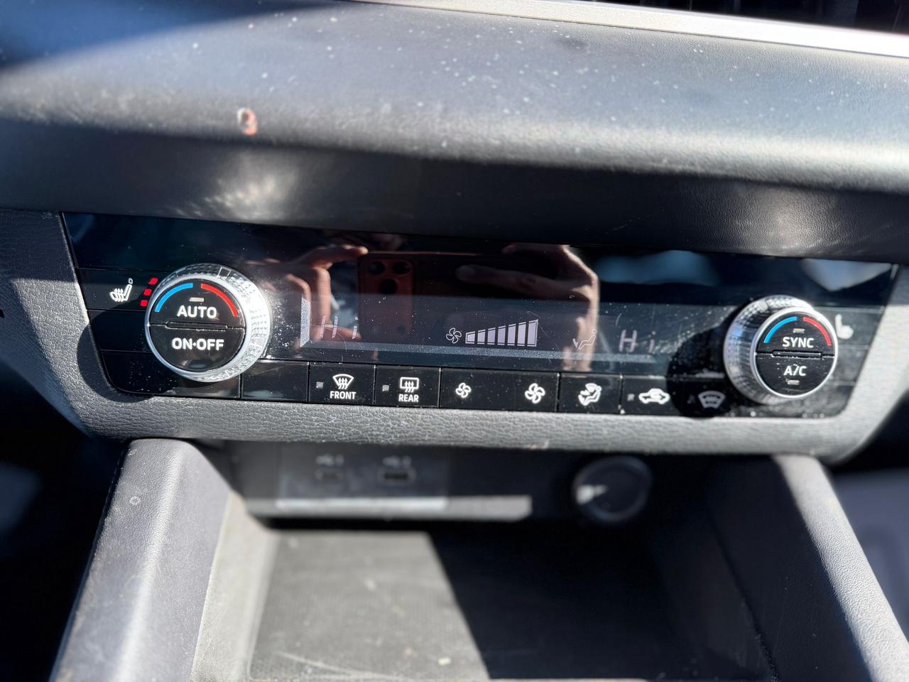 2022 Mitsubishi Outlander ES Photo