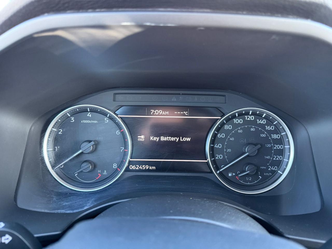 2022 Mitsubishi Outlander ES Photo