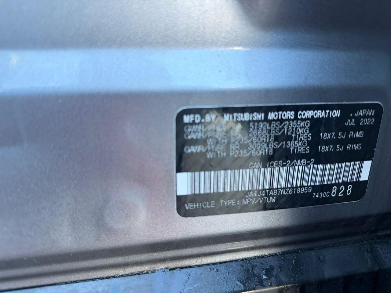 2022 Mitsubishi Outlander ES Photo