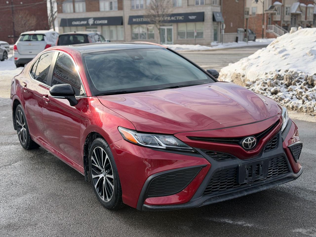 2021 Toyota Camry SE Photo
