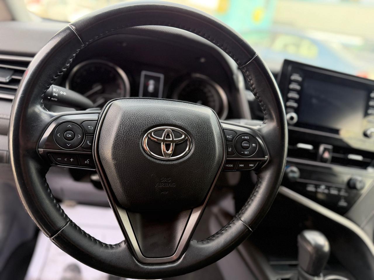 2021 Toyota Camry SE Photo