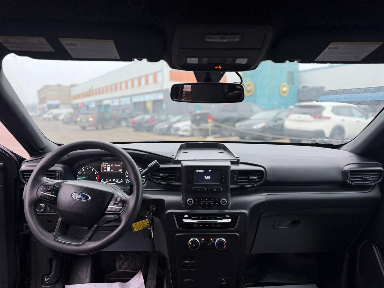 2022 Ford Explorer XLT Photo