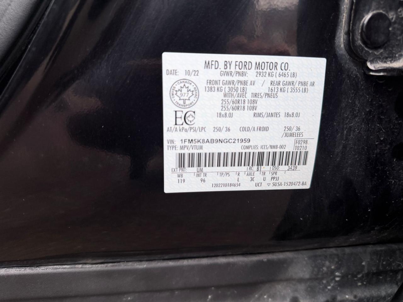 2022 Ford Explorer XLT Photo