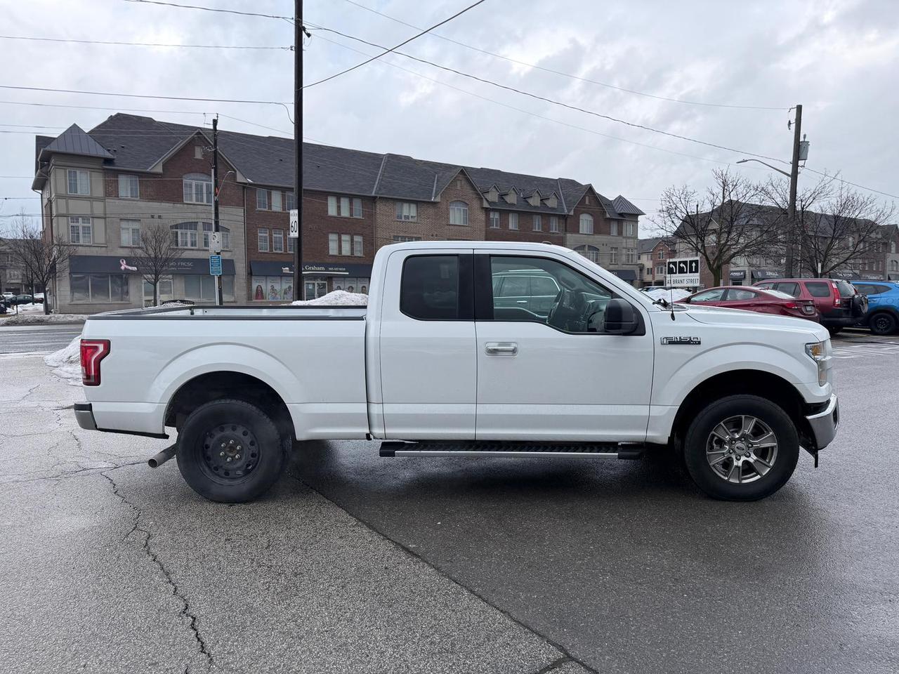 2017 Ford F-150 XL Photo